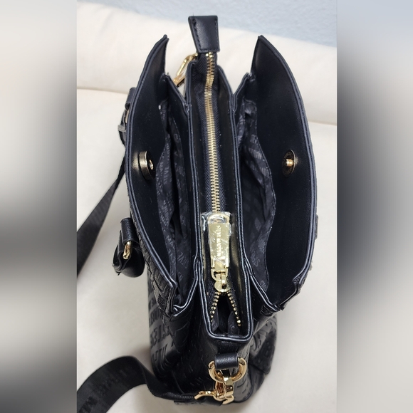 Steve Madden Small Crossbody bag - Picture 7 of 9